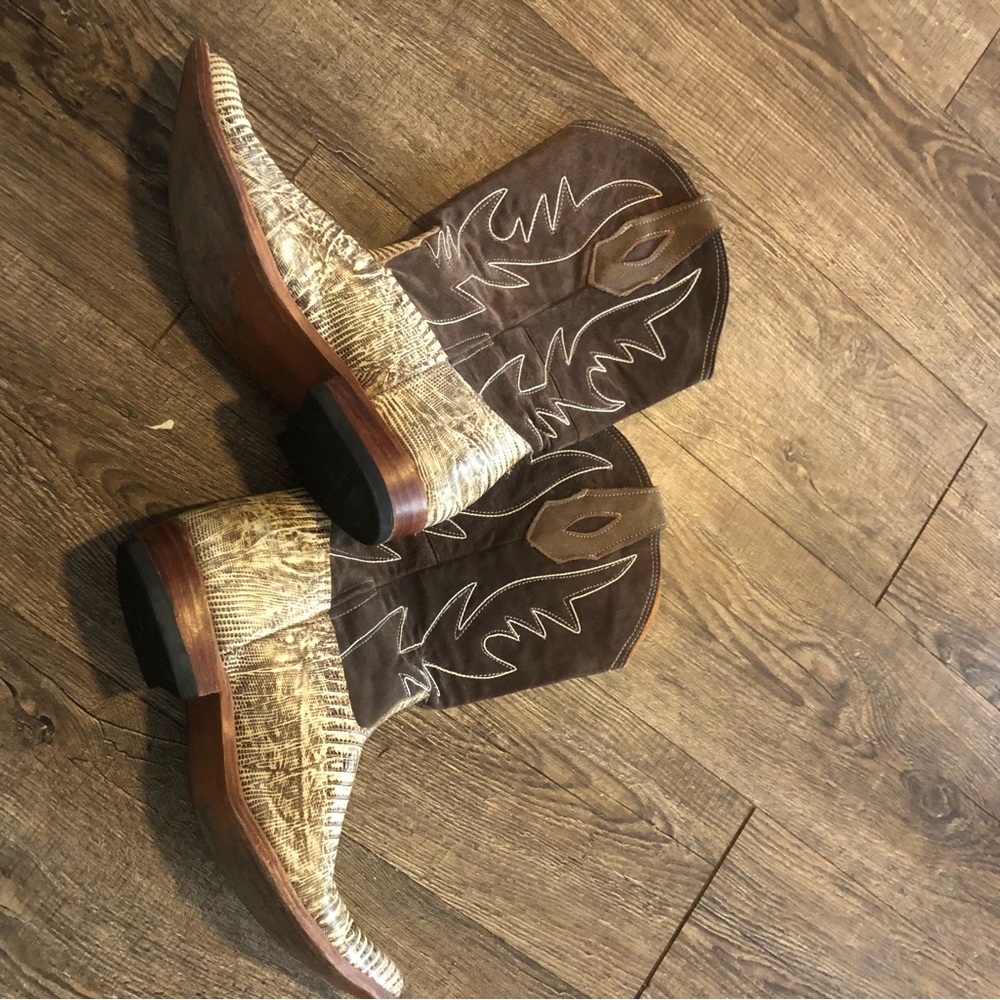 Cowboy boots sz 37(6.5)